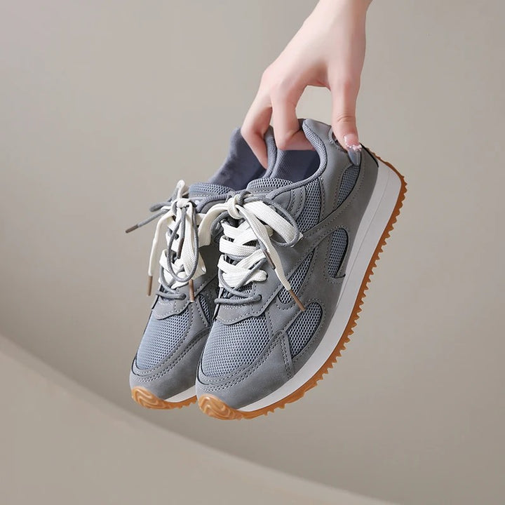 Hattie Retro Sneakers