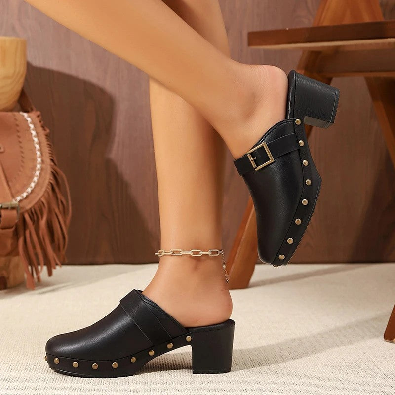 Maestra Rivet Mules