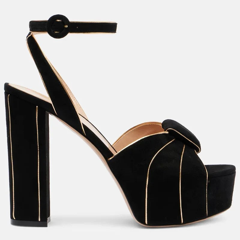Contessa Knot Pumps