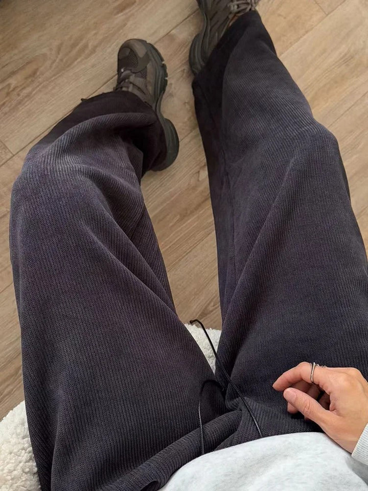 Kaze Corduroy Pants