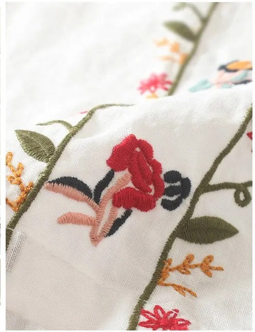 Ricamo Linen Blouse