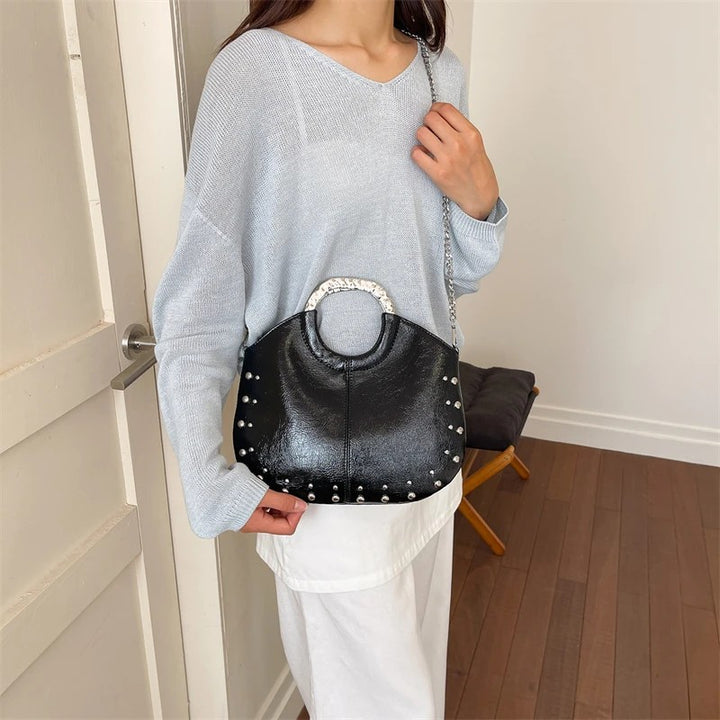 Domina Rivet Hobo