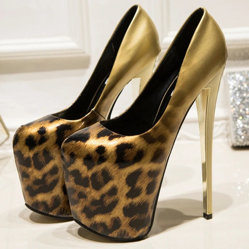 Fiera Leopard Platform Pumps