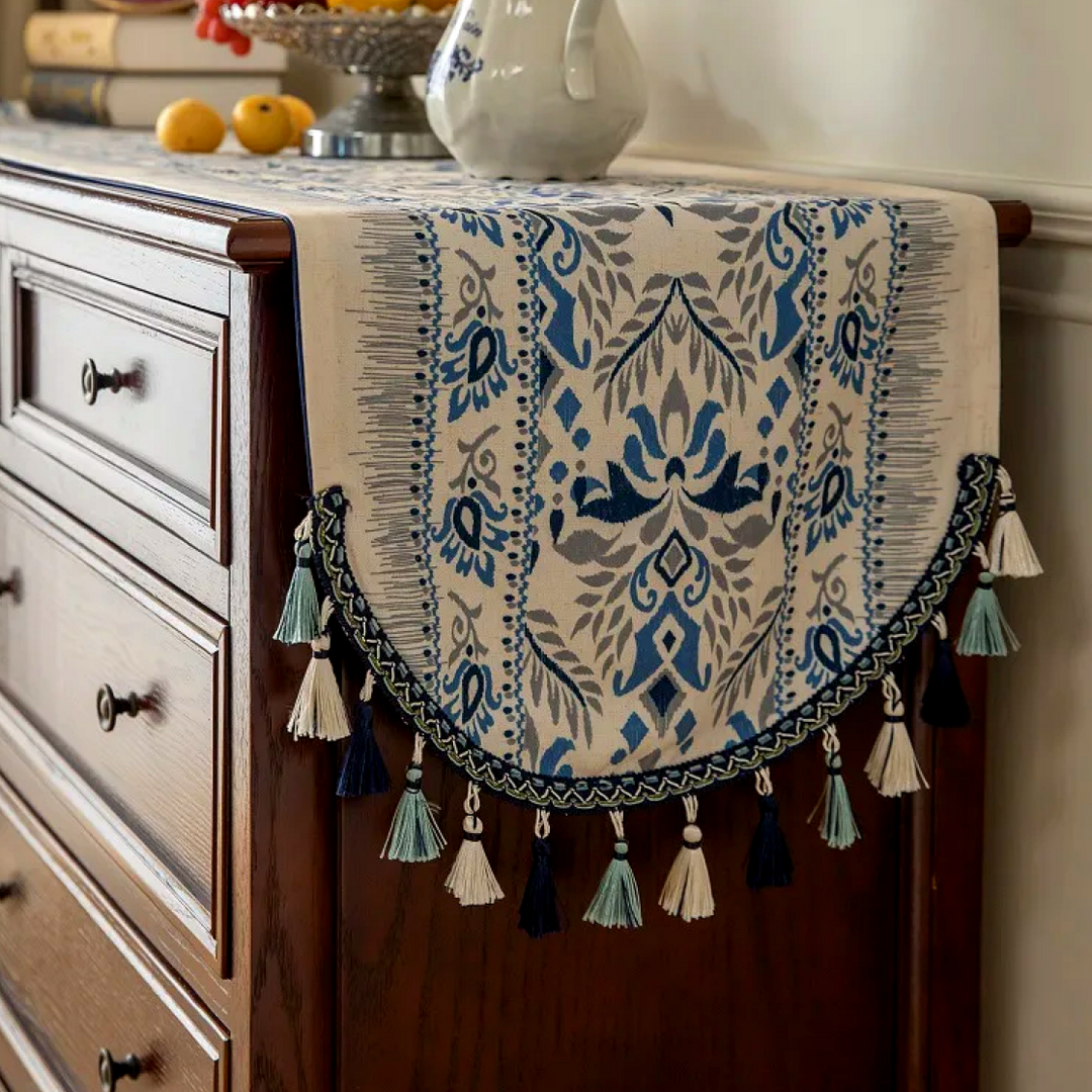 Florentina Table Runner