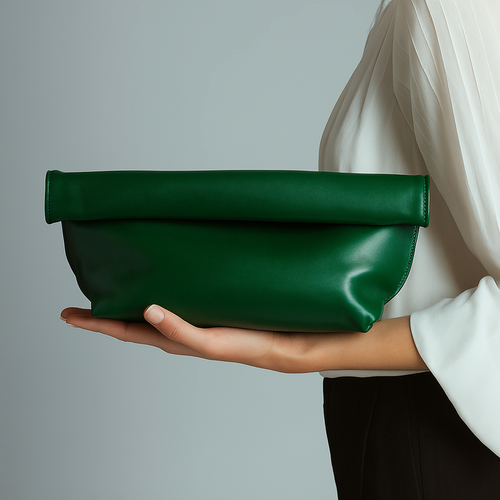 Forma Fold Clutch