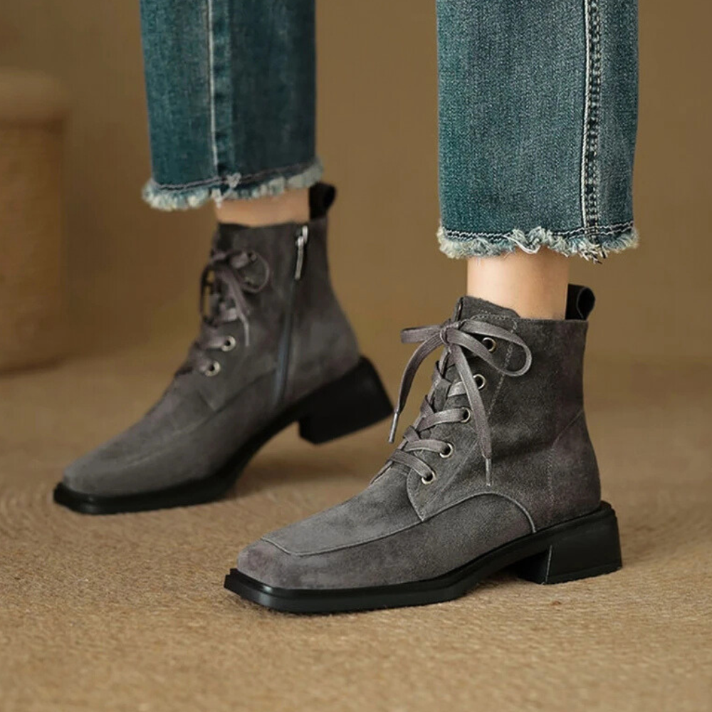 Legato Kid Suede Boots