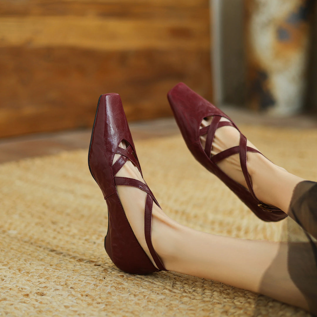 Vittoria Leather Crossband Heels