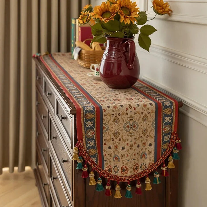 Florentina Table Runner
