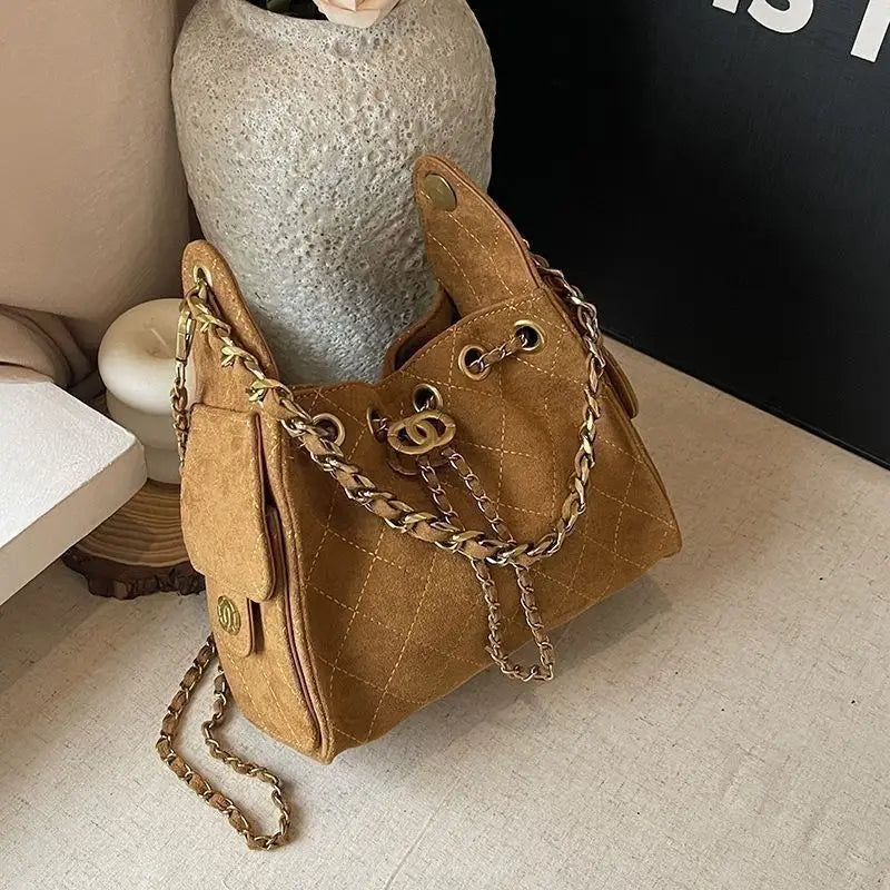 Infiniti Chain Crossbody