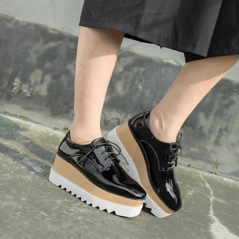 Helix Ridge Oxfords
