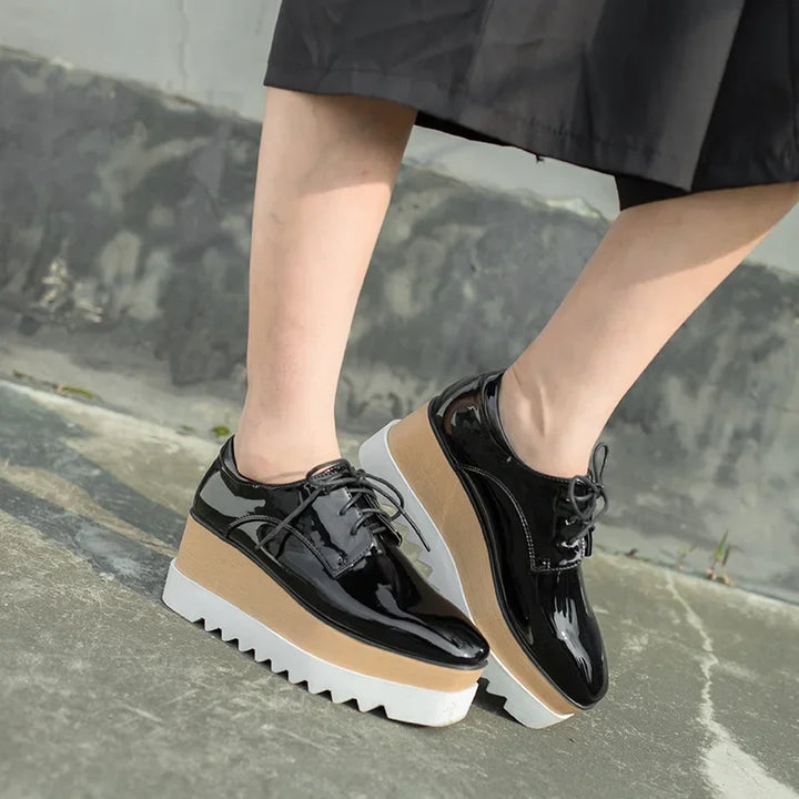 Helix Ridge Oxfords