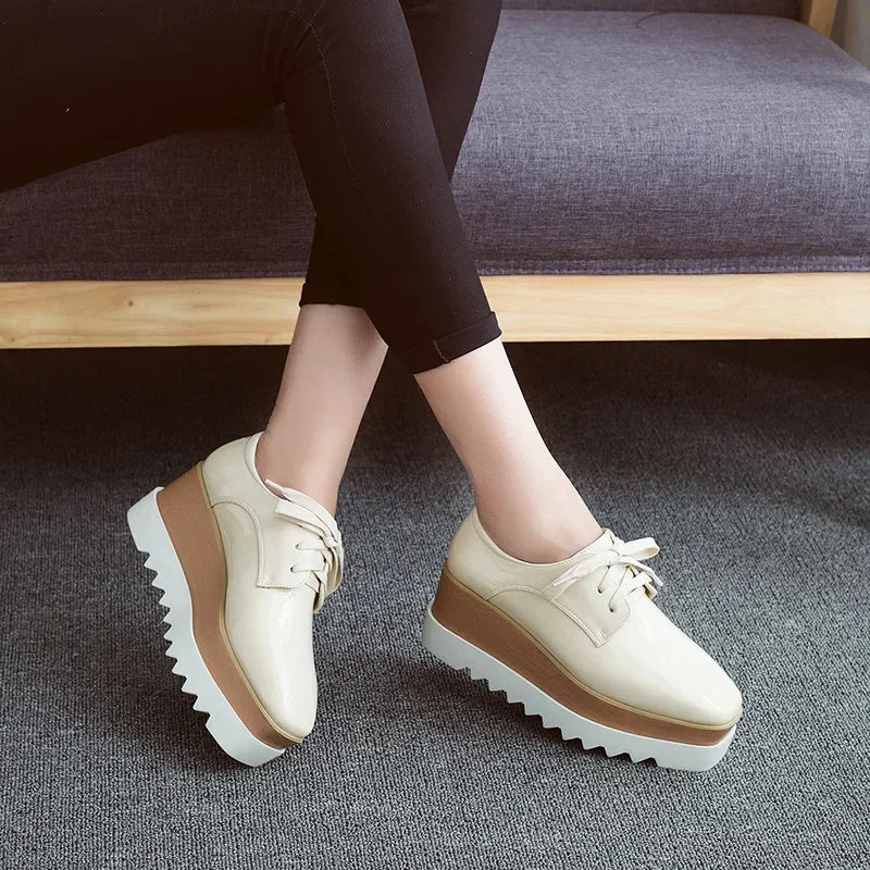 Helix Ridge Oxfords