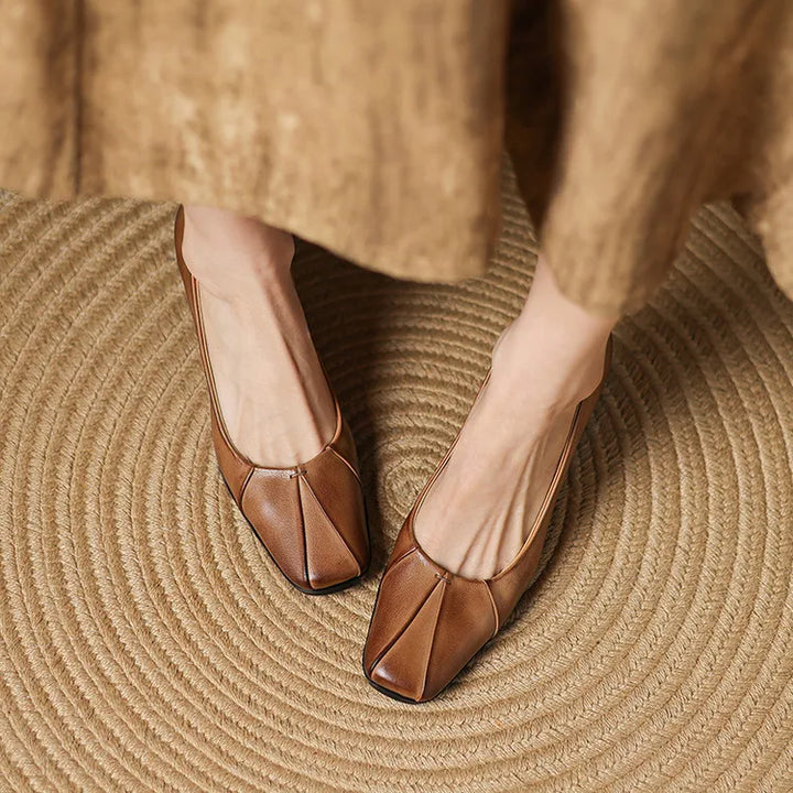 Verano Pleated Pumps
