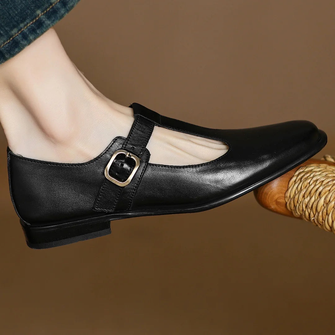 Vellaro T-Strap Flats
