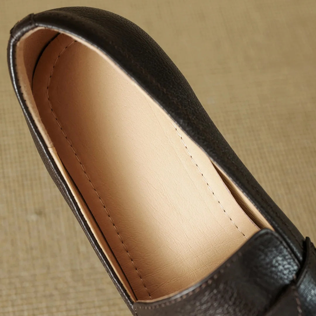 Camelia Leather Pumps