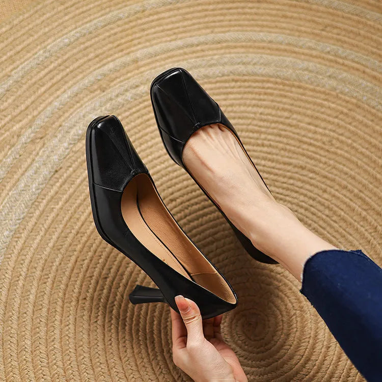 Verano Pleated Pumps