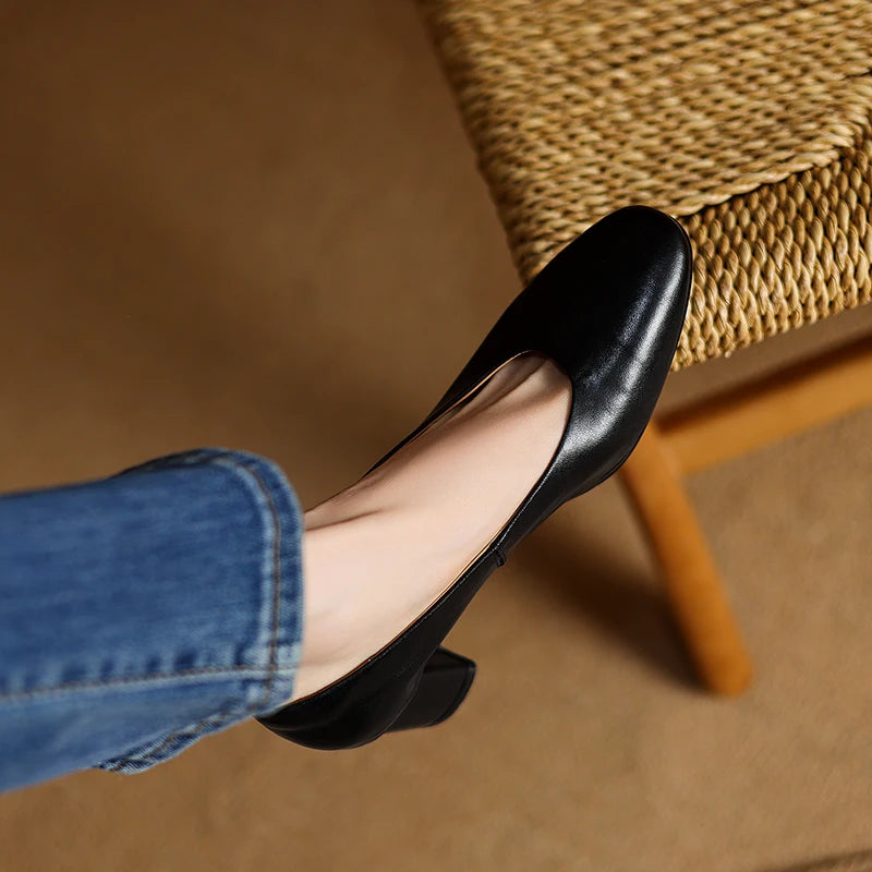 Valeria Leather Pumps