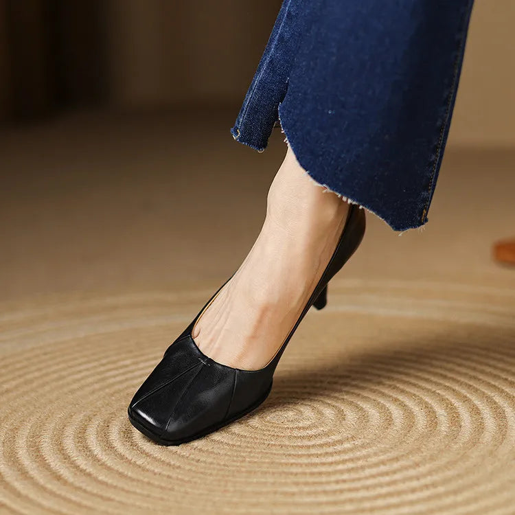 Verano Pleated Pumps