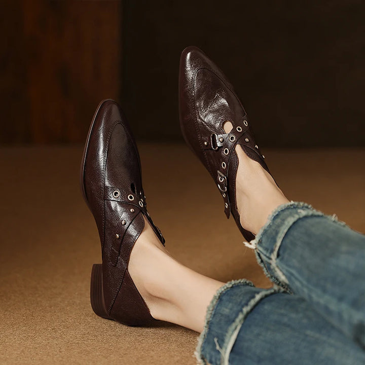 Vittoria Strap Pumps