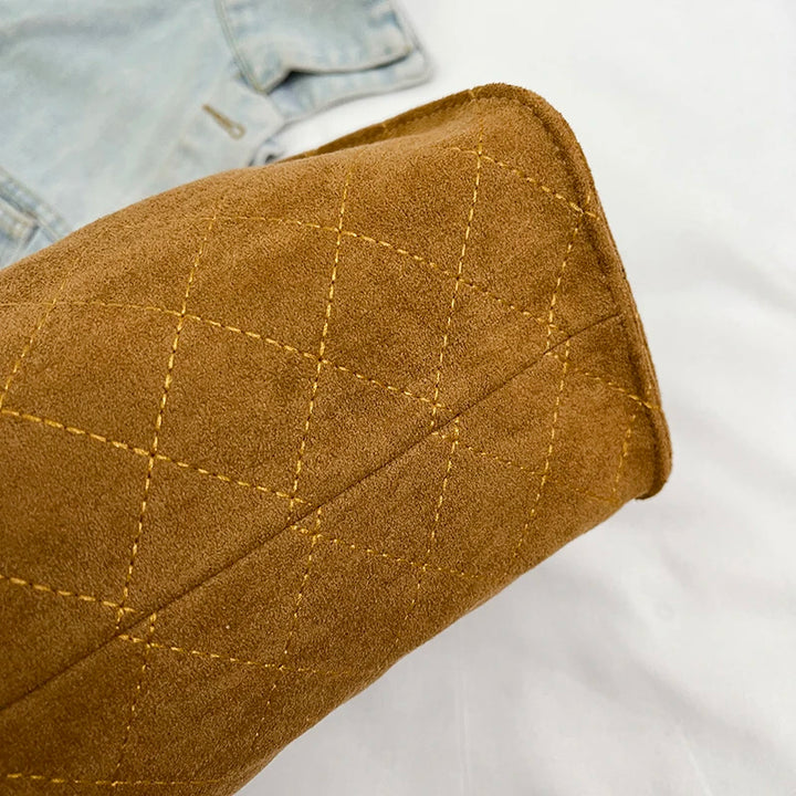 Infiniti Chain Crossbody