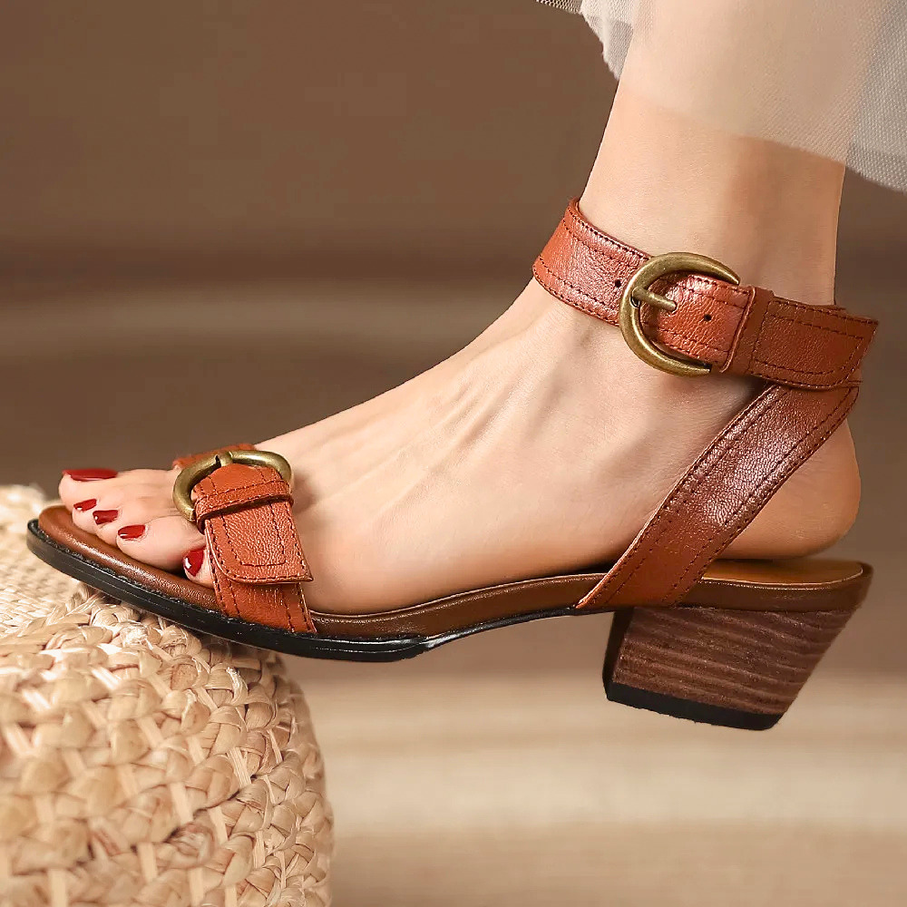 Carrara Leather Sandals