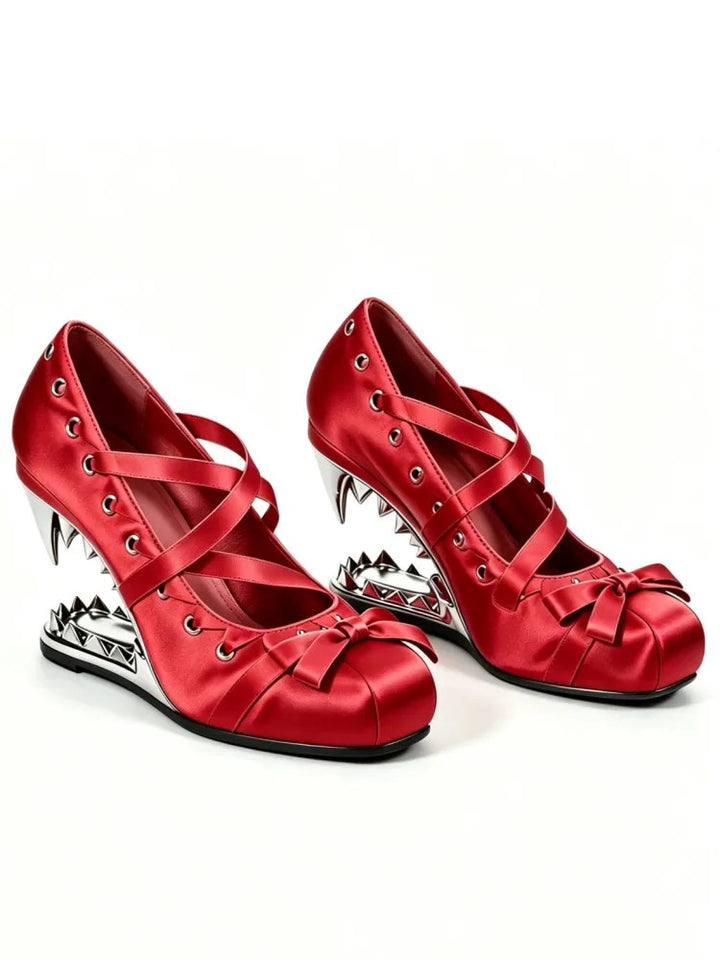 Vampira Pumps