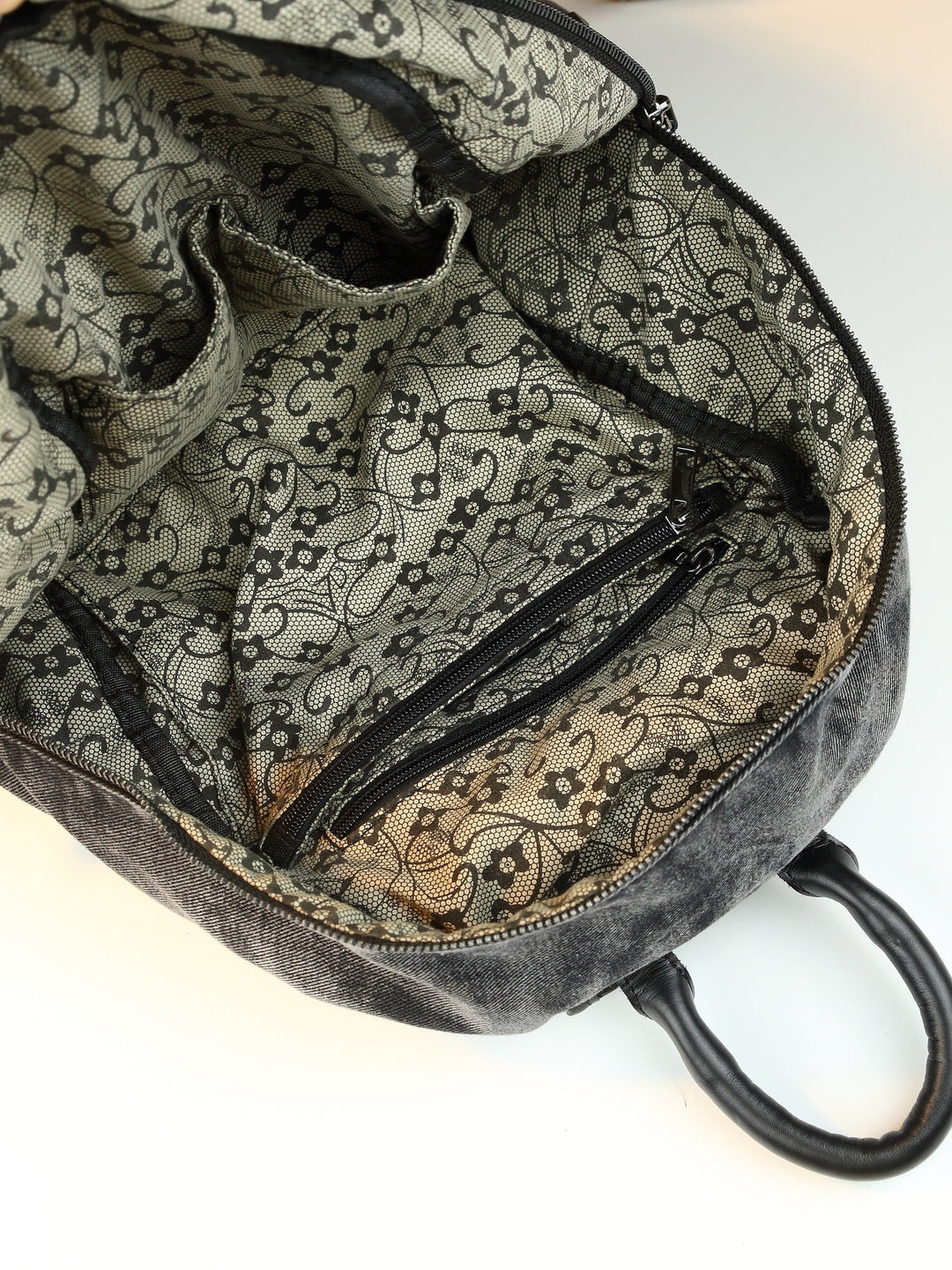 Vault Gaze Backpack