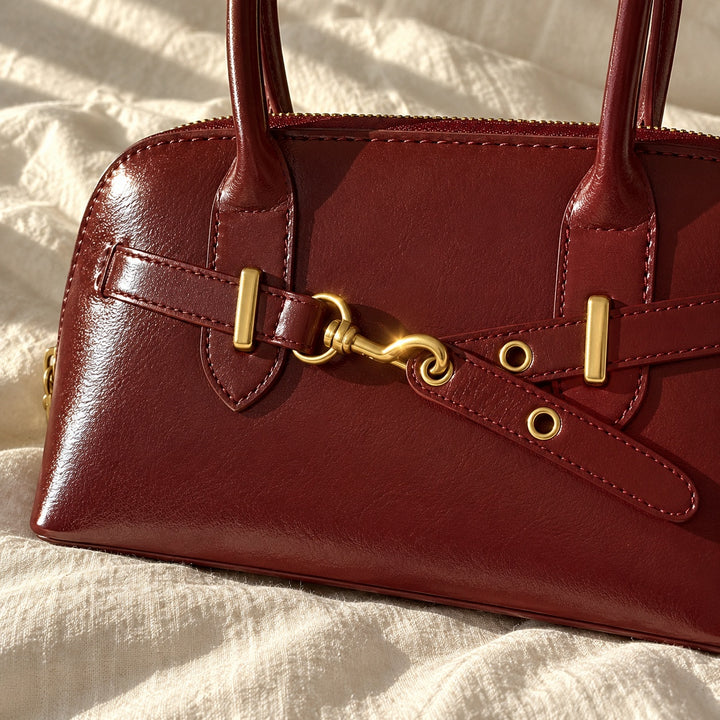 Bridle Buckle Shoulder Bag — ce_metastatic_01