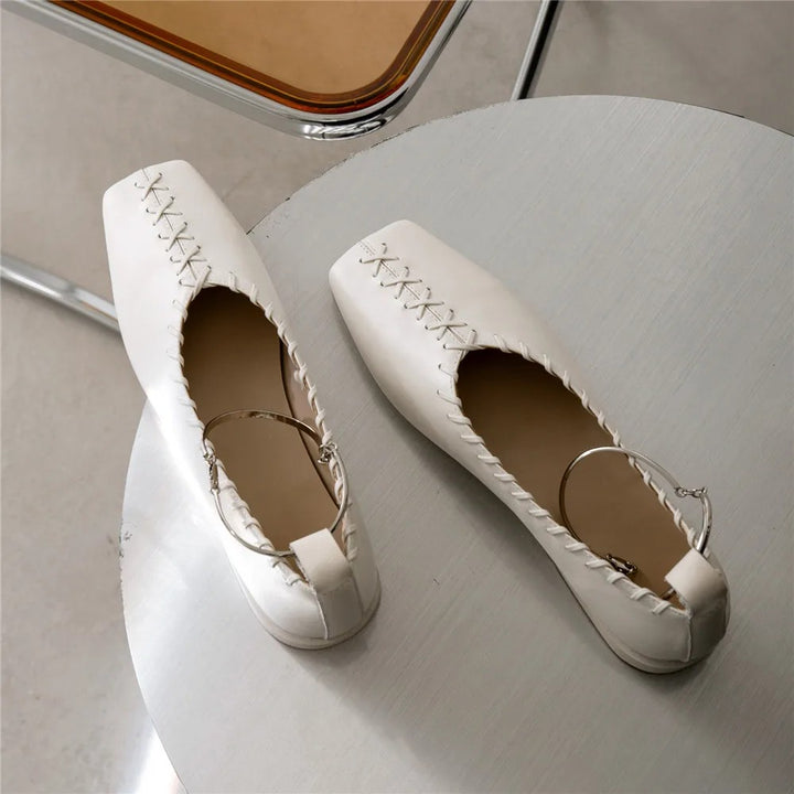 Winona Whipstich Flats