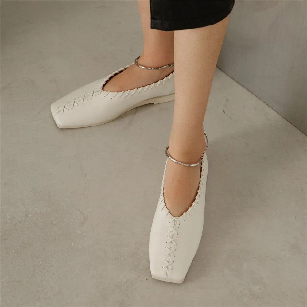 Winona Whipstich Flats