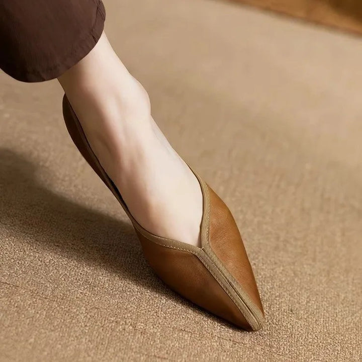 Vespera Pointed Pumps