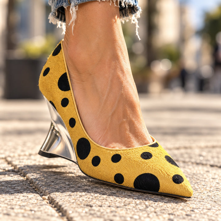 Domino Wedge Pumps — ce_brooklyn_s2_01