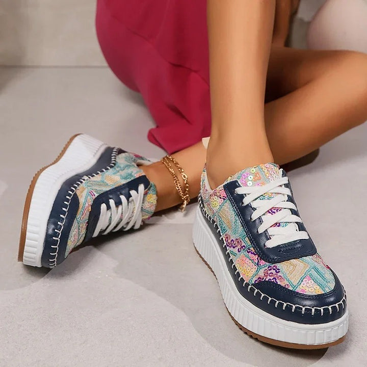 Modella Platform Sneakers