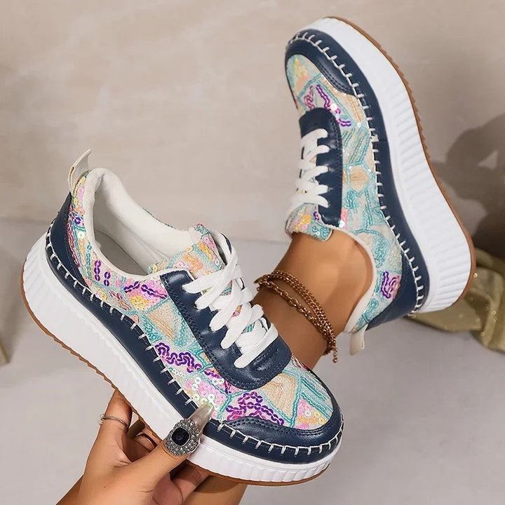 Modella Platform Sneakers
