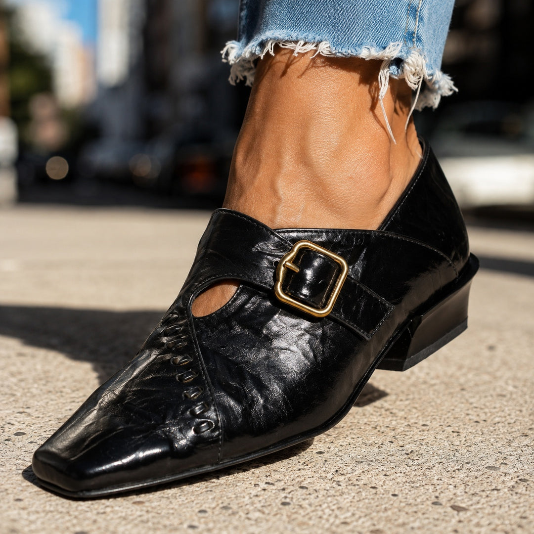 Marchesa Buckle Leather Pumps — ce_brooklyn_s2_01