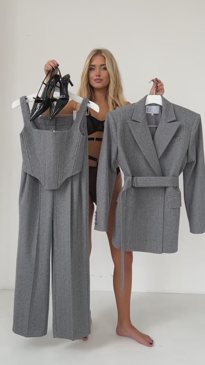 Belgravia 3-Piece Formal Set