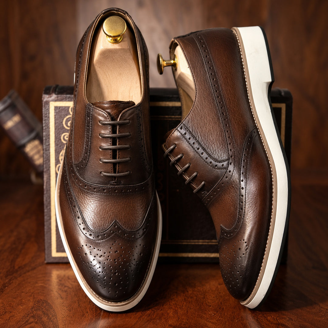 Vittori Wingtip Sneakers — ce_angle_01