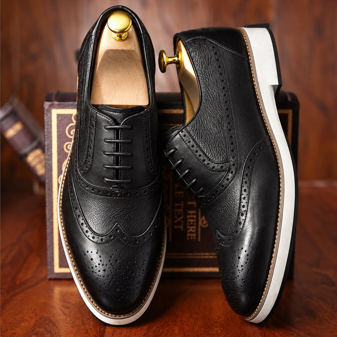 Vittori Wingtip Sneakers — ce_angle_01